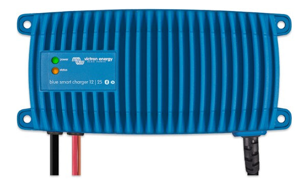 Blue Smart IP67 Charger 12/13(1) 230V UK