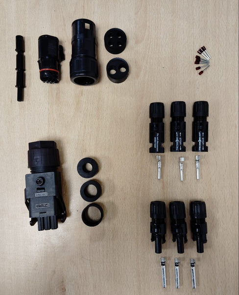 Huawei L1 Inverter Accessories Package