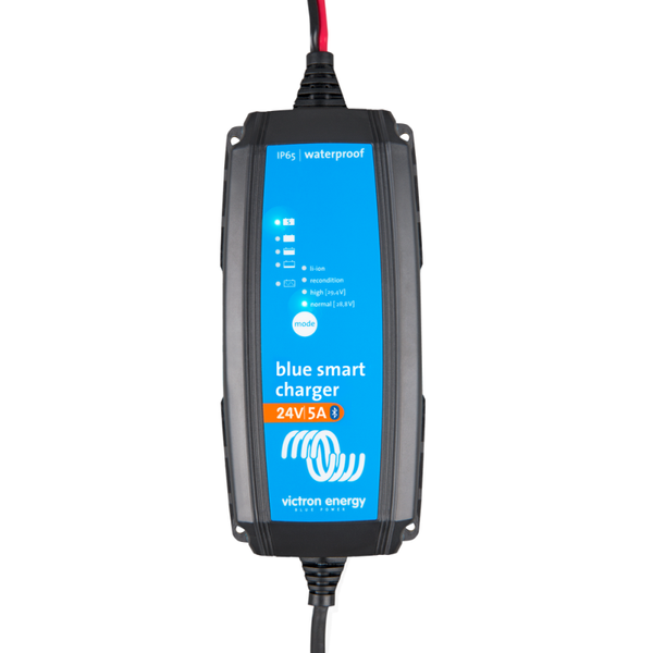 Victron Blue Smart IP65 Battery Charger 24V/5A/230V 1 Output with DC Connector & CEE 7/16 Socket