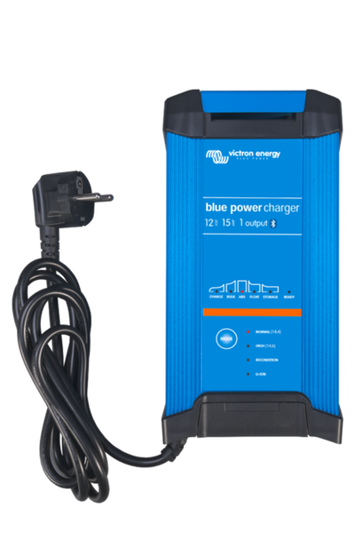 Victron Blue Smart IP22 Charger 12/15 (1 Output) 230V